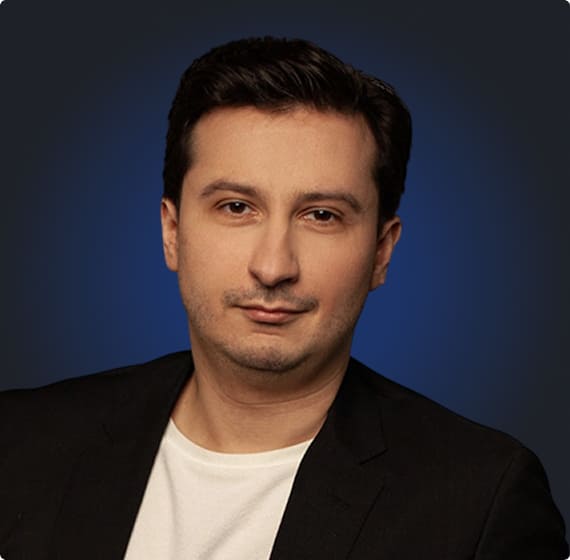 Александр Арутюнян